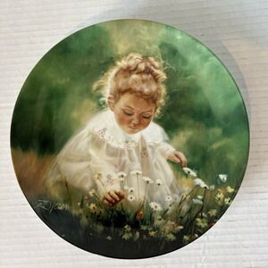 1983 Pemberton & Oakes Plate Spring Innocence by Zolan 9098 D Vintage Porcelain